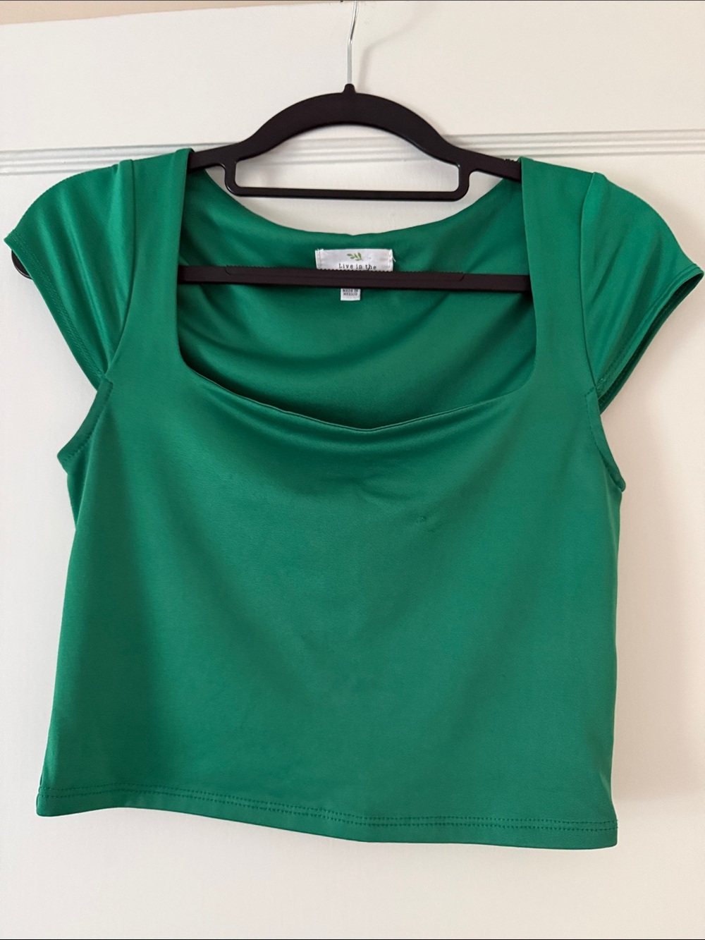 Green Cap Sleeve Crop Top with Sweetheart Neckline